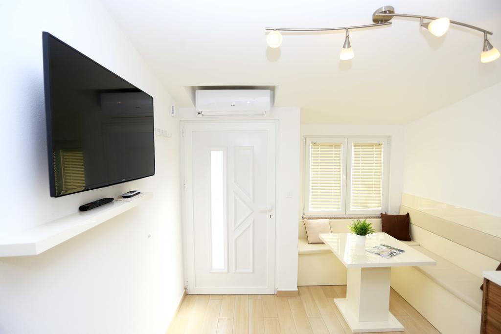 Odette Apartamento Zadar Exterior foto